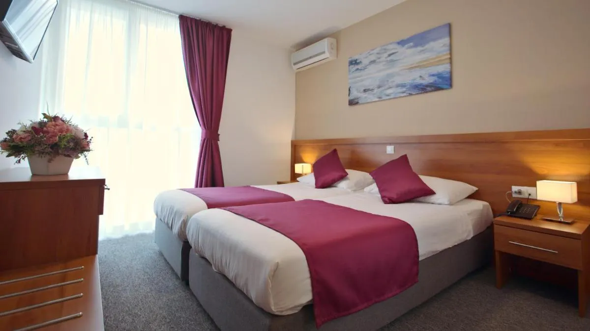 Image 6 of Hotel Komodor