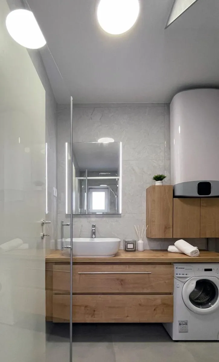 Image 6 of Jacuzzi Apartment Minnie