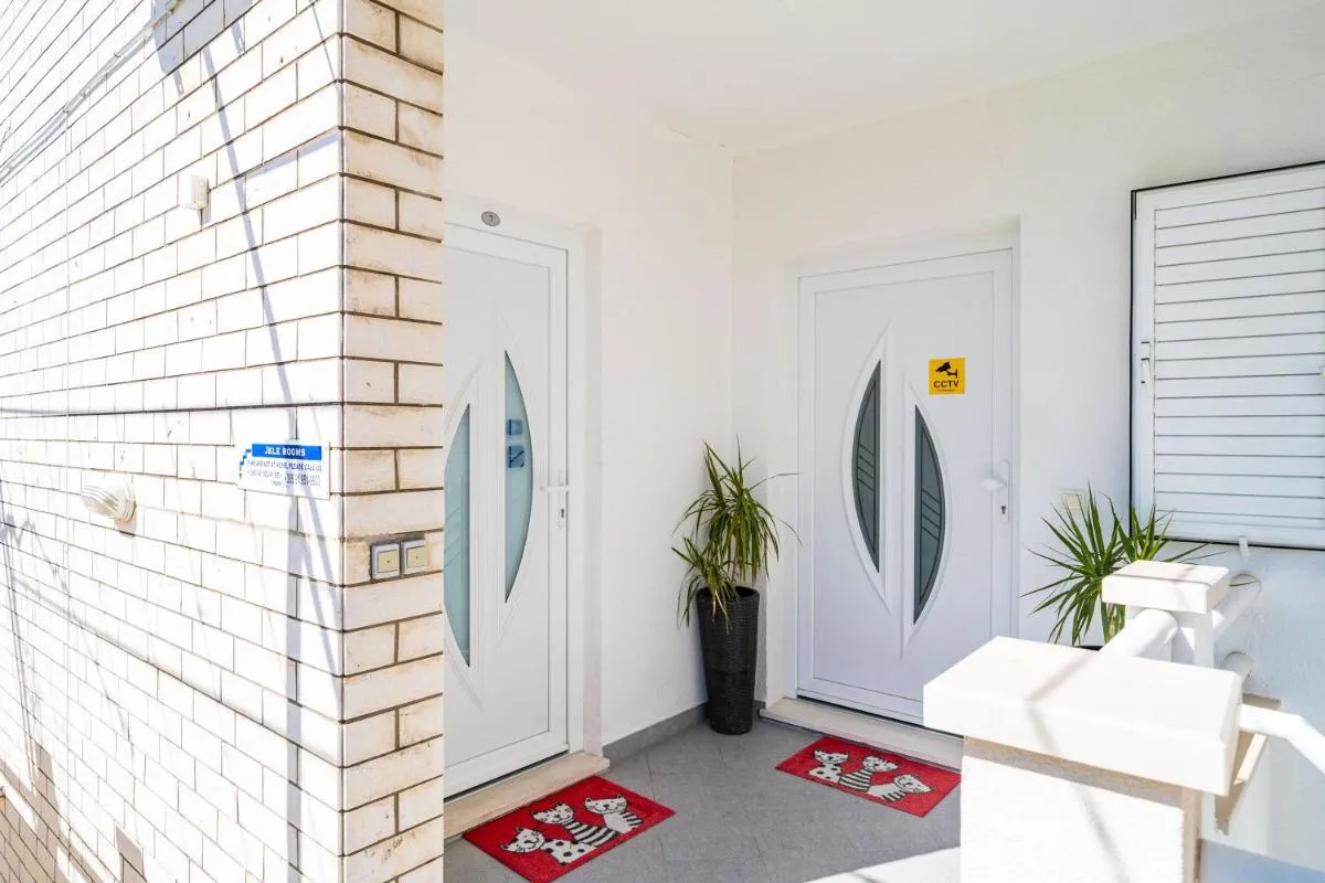 Image 2 of Jele Rooms