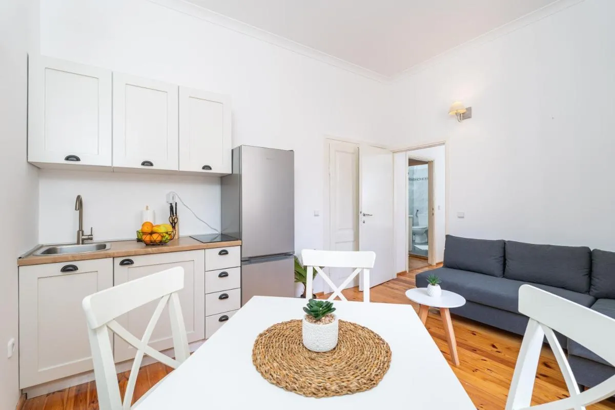 Image 3 of Kenova Apartments Old Town