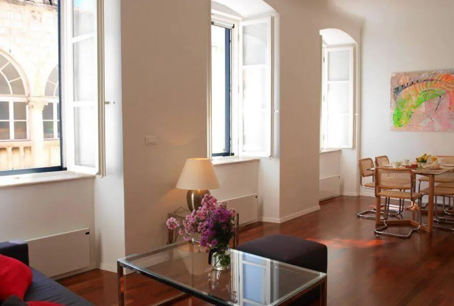 Image 3 of La Dolce Vita – Old Town