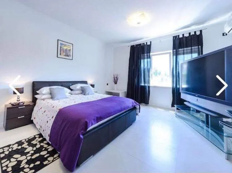 Image 1 of Marina View apartments