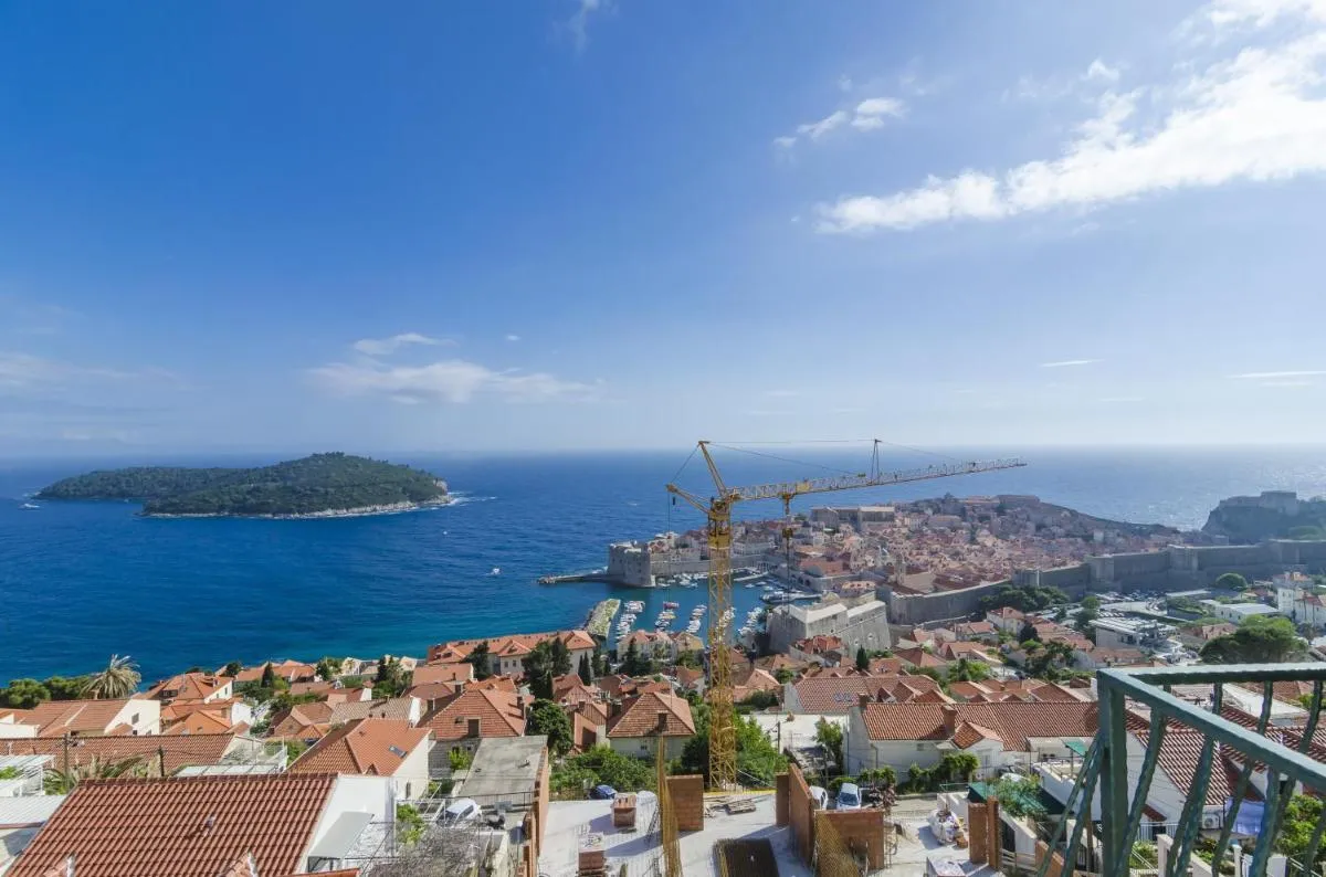 Image 3 of Medi Apartment