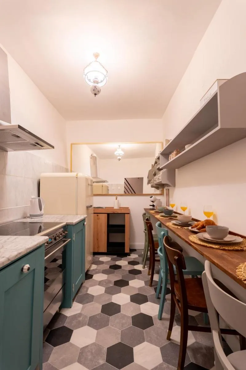 Image 4 of MrGolinski