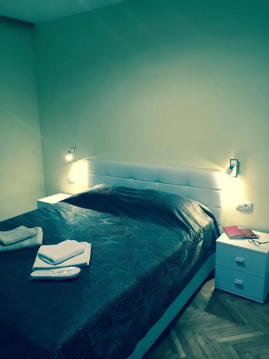 Image 3 of Nautika Apartment