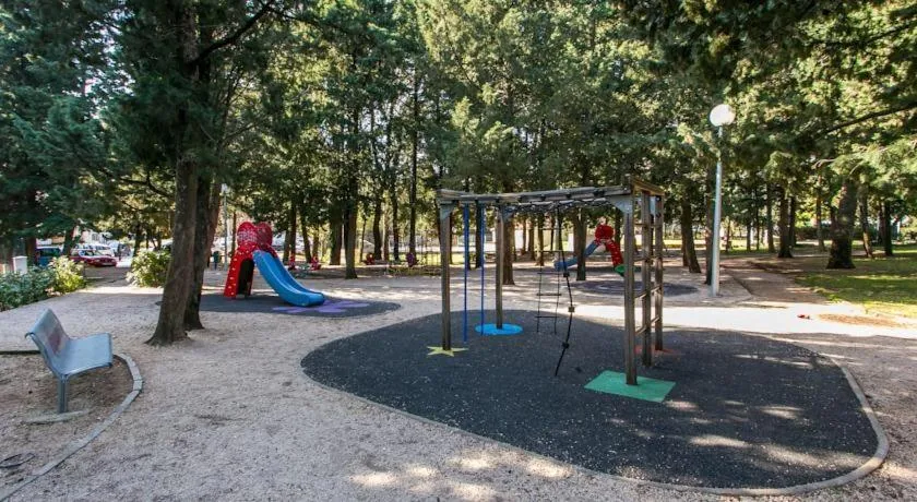 Image 4 of Nautika Apartment