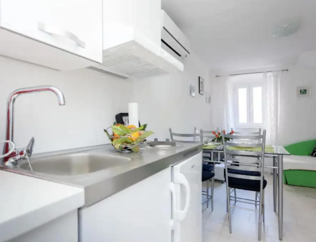 Image 3 of Old Town centar, cozy and quiet modern apartment