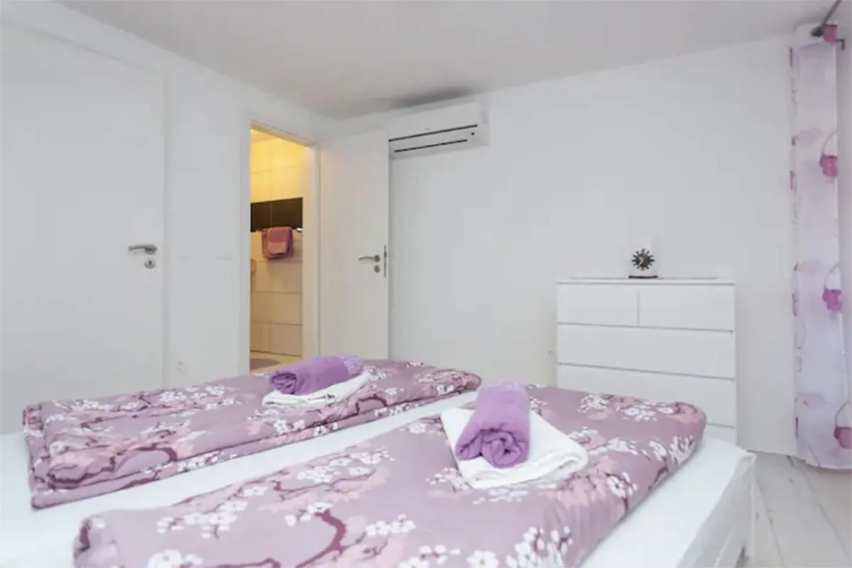 Image 1 of Old Town centar, cozy and quiet modern apartment
