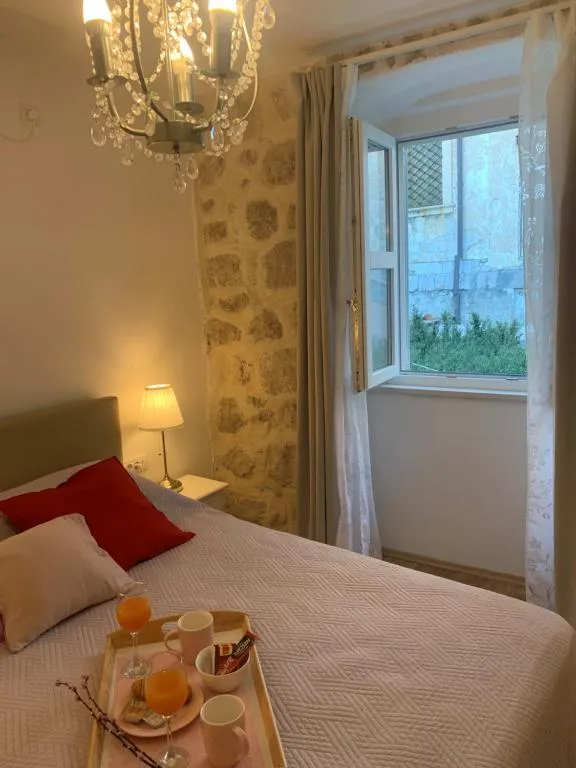 Image of Rilati Old town Palace 1