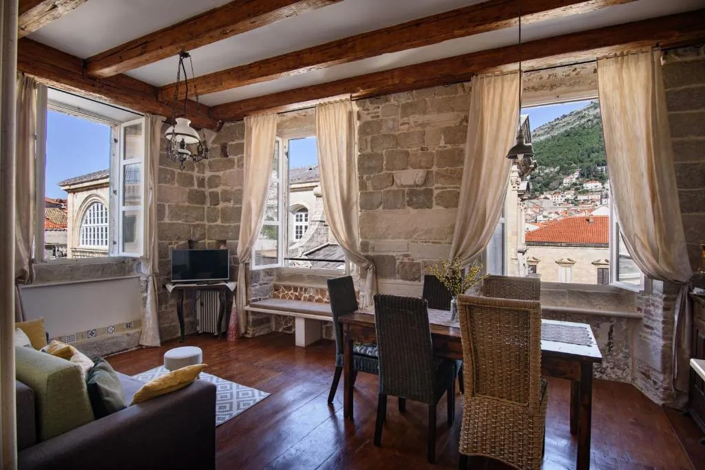 Image of SARACA PALACE by DuHomes