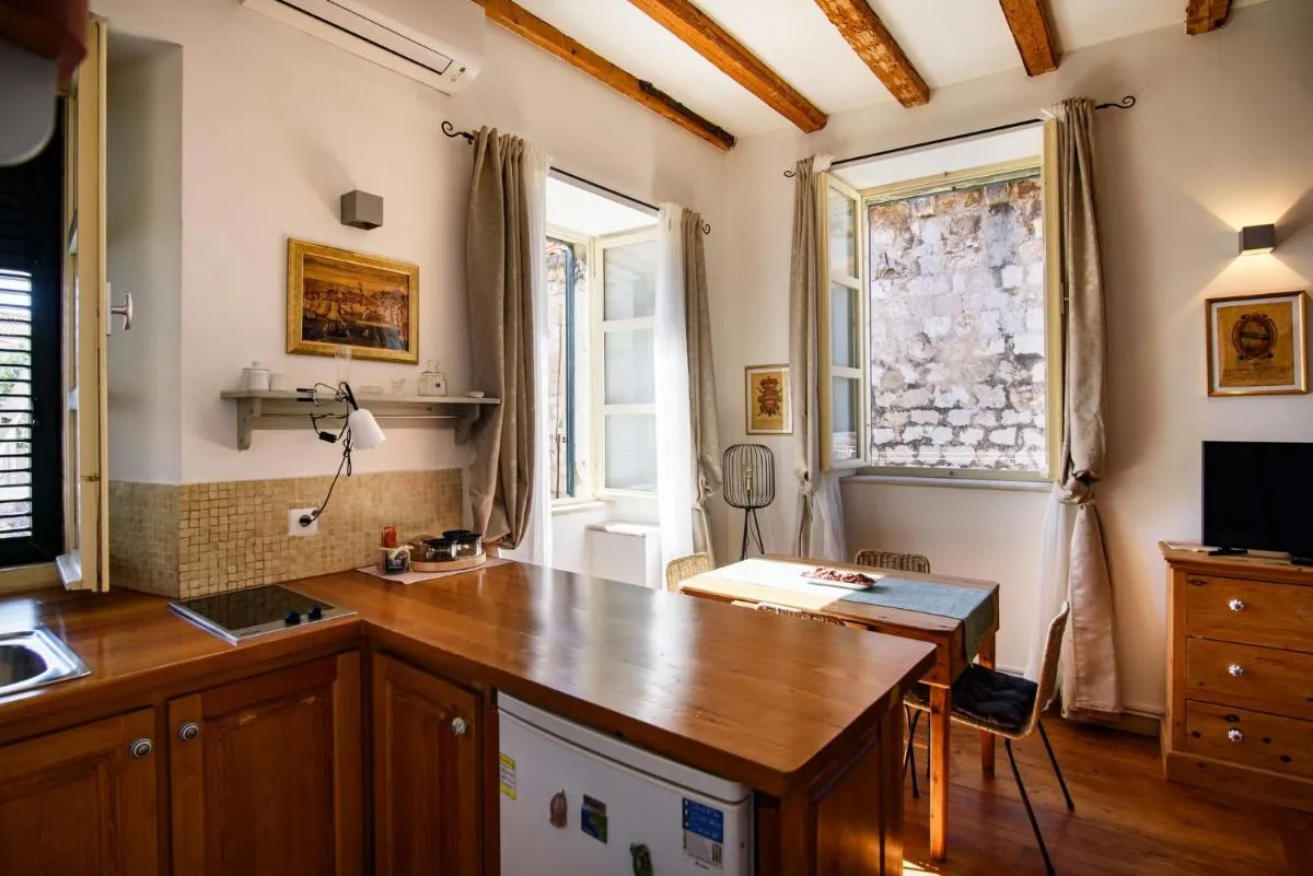 Image 2 of SARACA PALACE by DuHomes