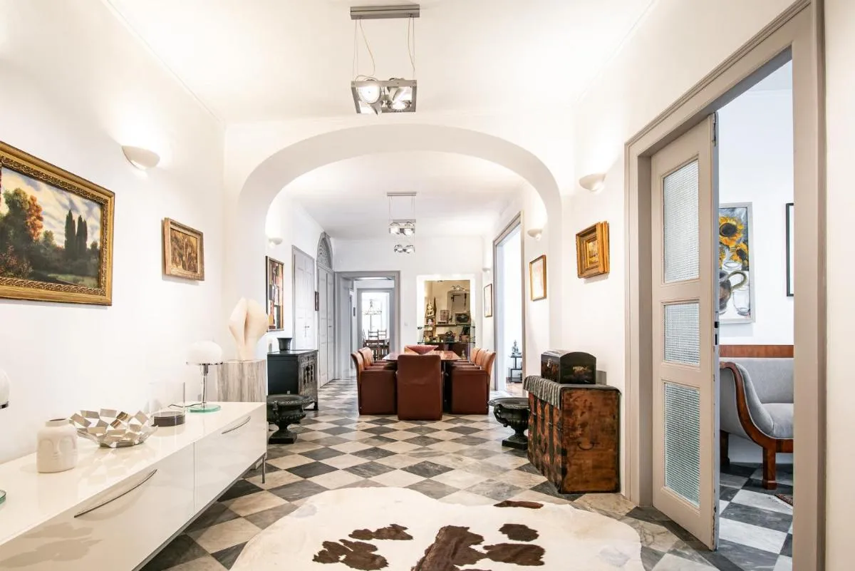 Image 3 of SECRET GARDEN APARTMENT by DuHomes