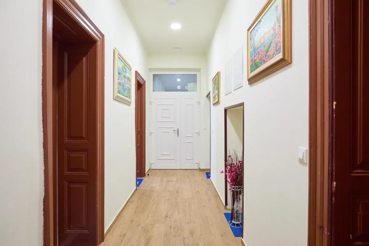 Image 4 of Spacious 4 Bedroom Dubrovnik Apartment