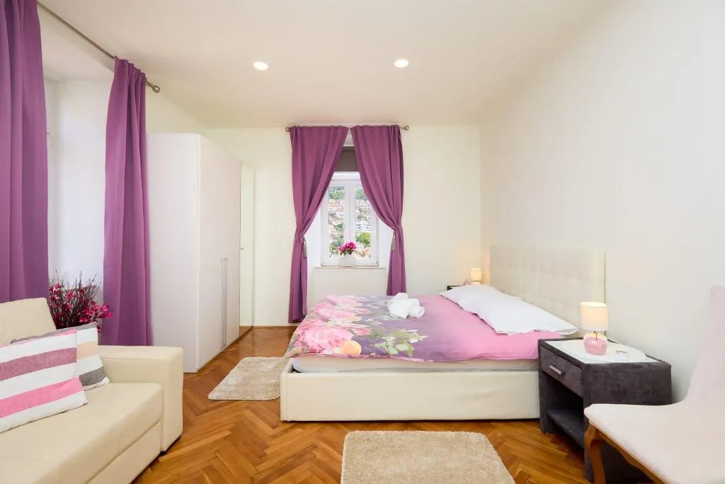 Image of Spacious 4 Bedroom Dubrovnik Apartment