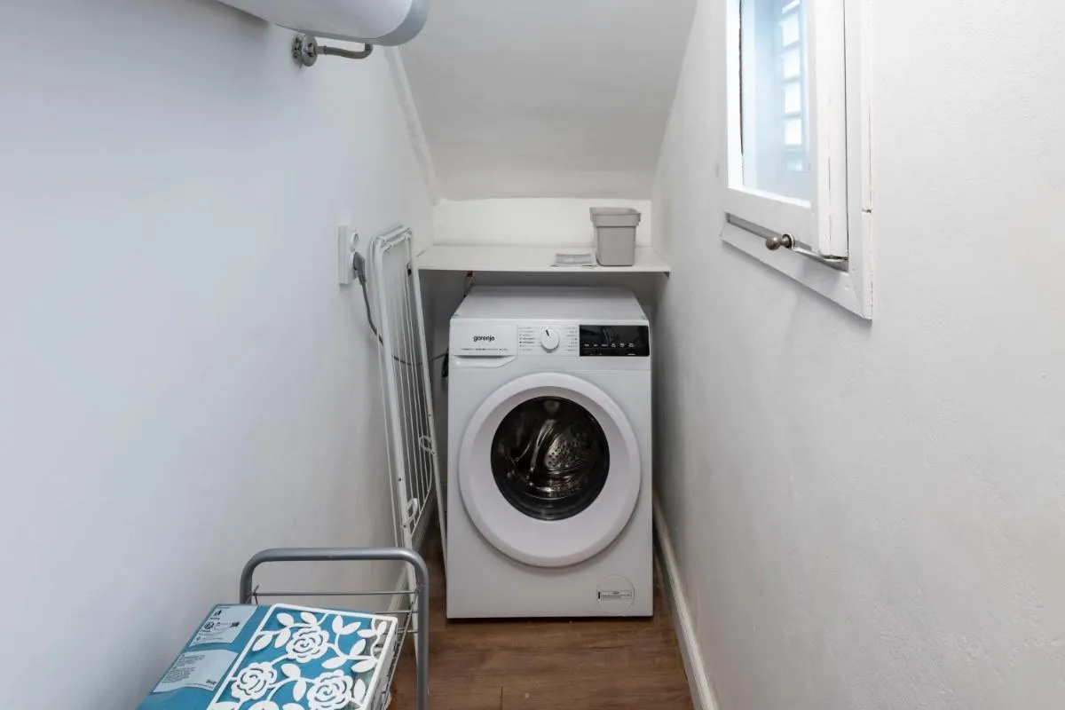 Image 4 of Studio Apartment Freddy