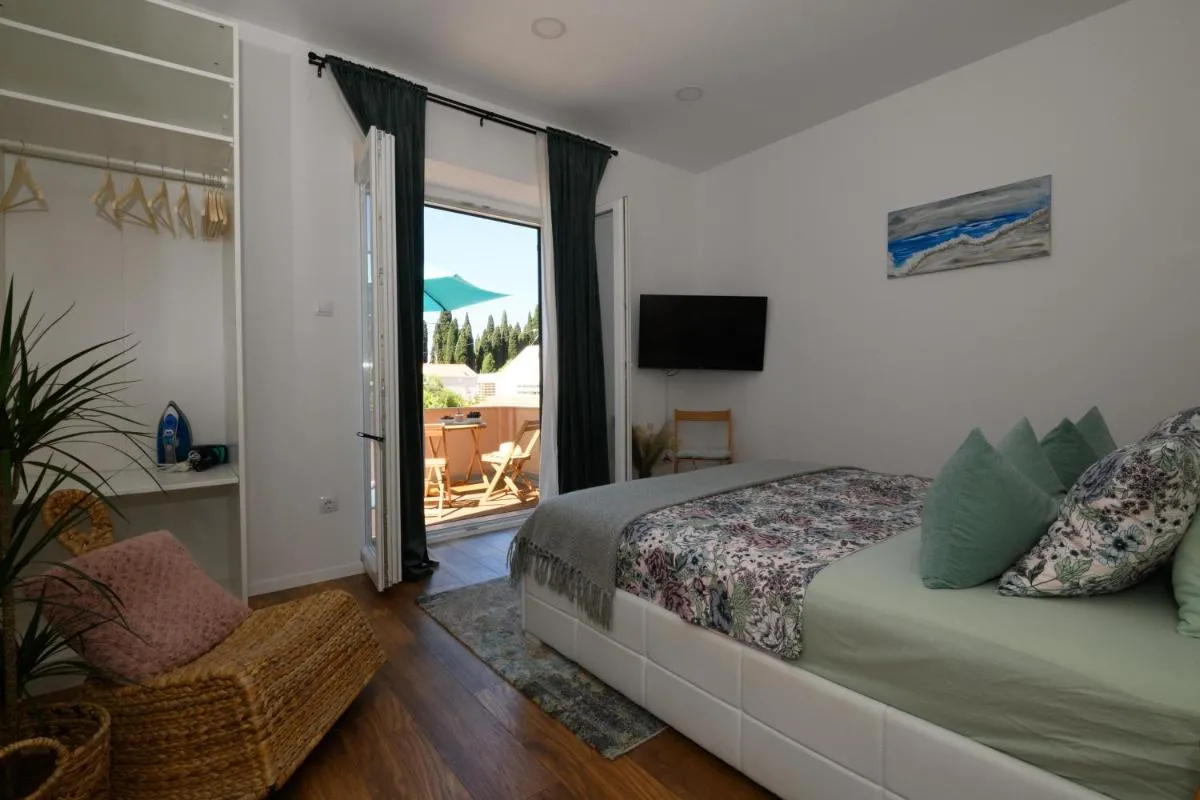 Image 6 of Sunny Getaway Apartments