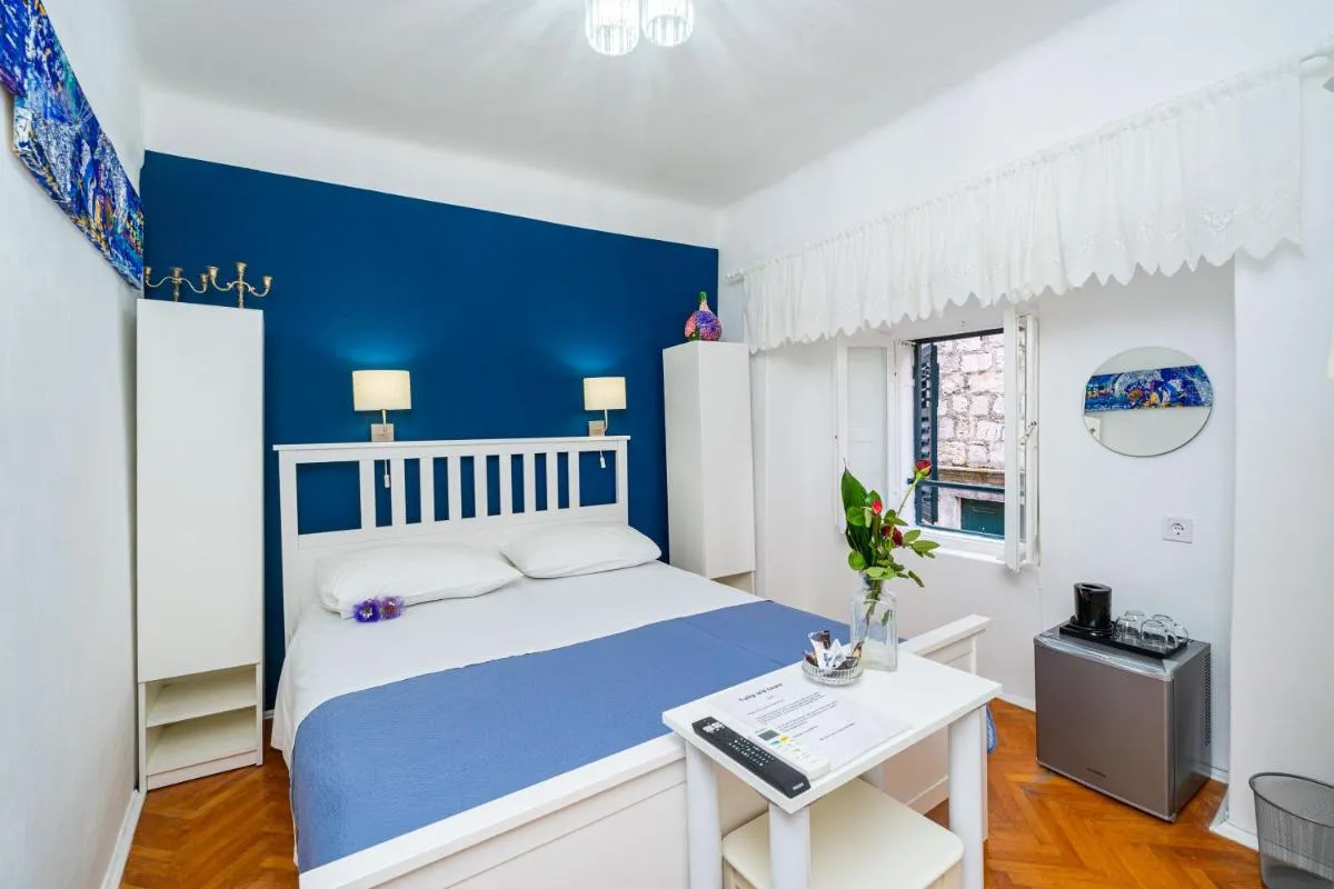 Image 2 of Tulip Old Town