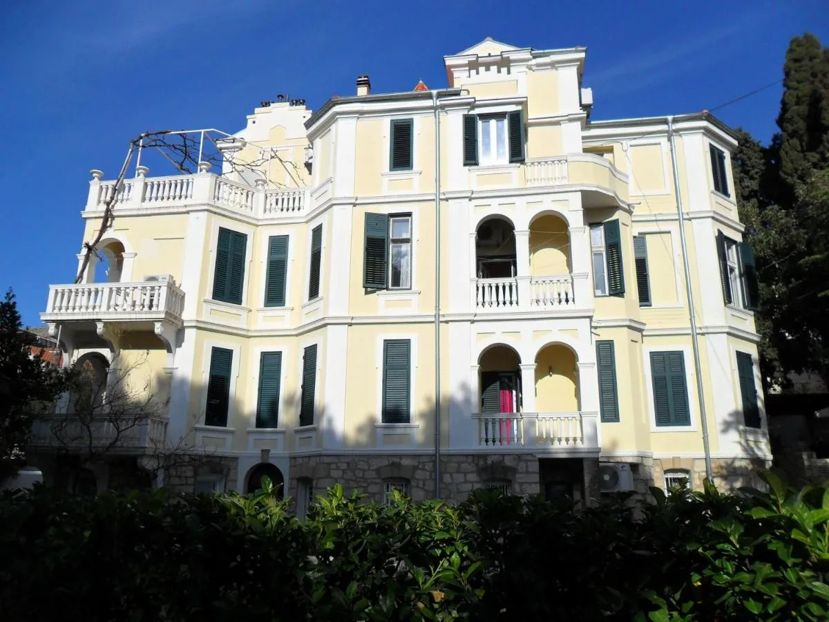 Image 5 of Two-bedrooms apartment with balcony and sea view,near Old town