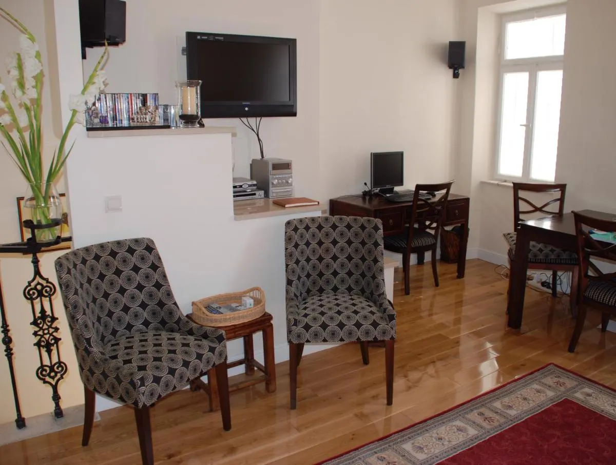 Image 4 of Villa Antipodes