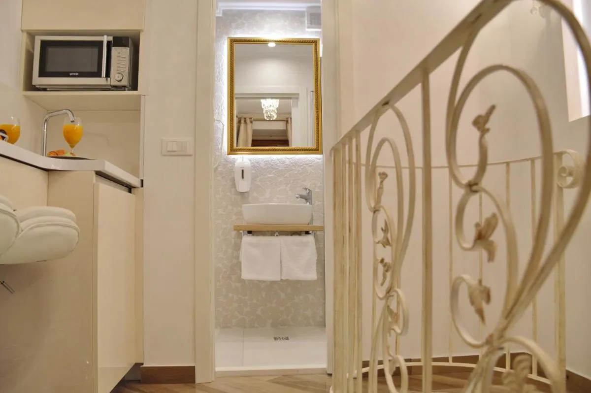 Image 2 of Villa Madonna della Strada A2