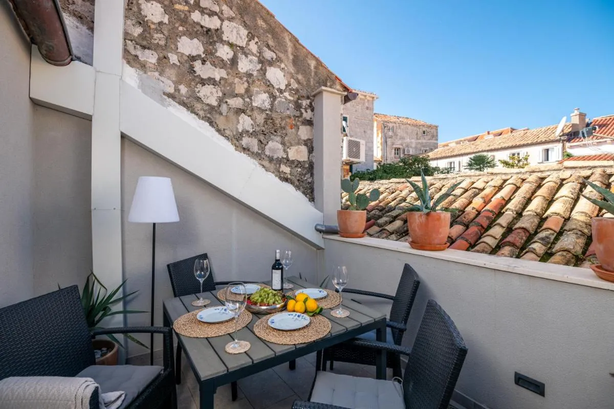 Image 3 of Villa Mirabilis, stunning superior villa, Dubrovnik Old Town