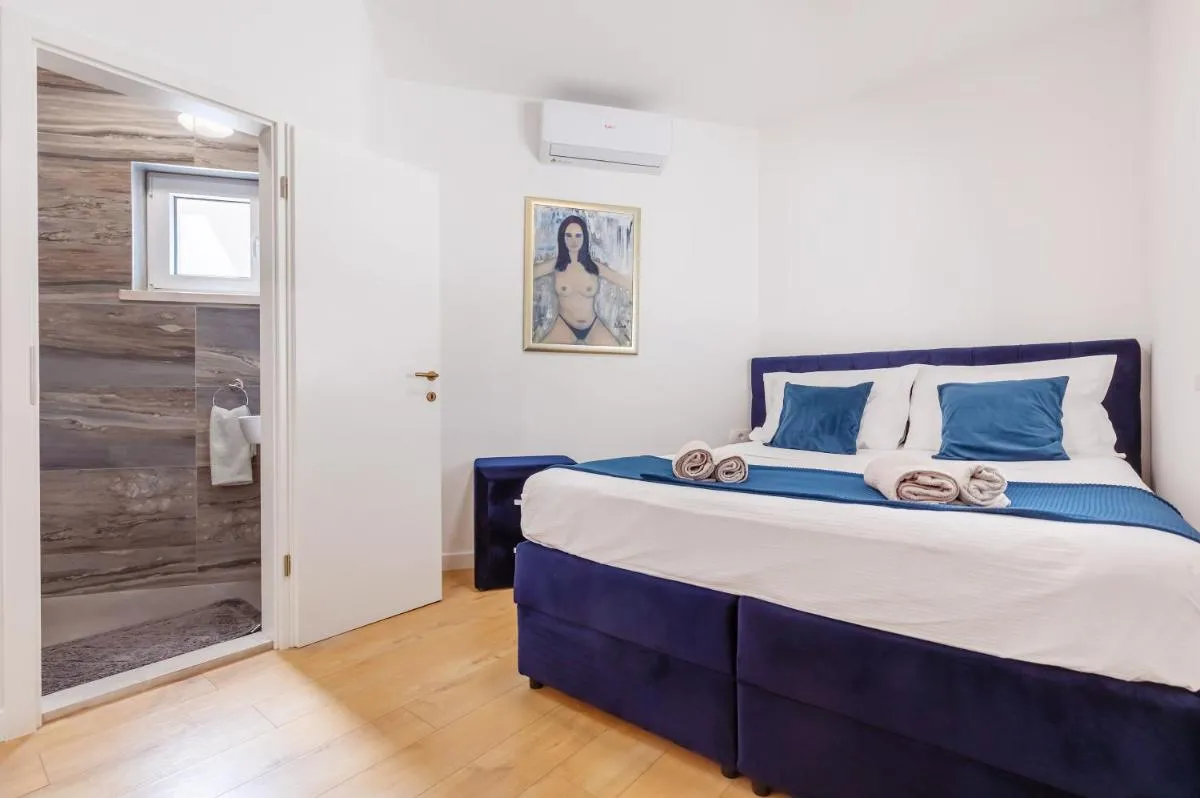 Image 6 of Zeus Faber Apartment-Luksuzna oaza u centru grada