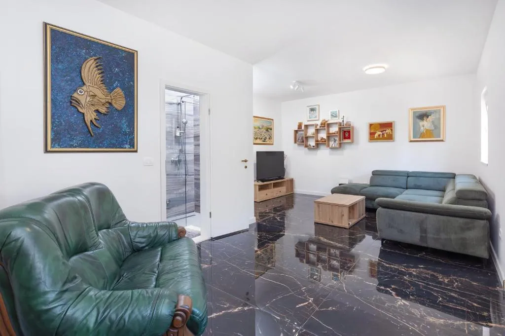 Image of Zeus Faber Apartment-Luksuzna oaza u centru grada