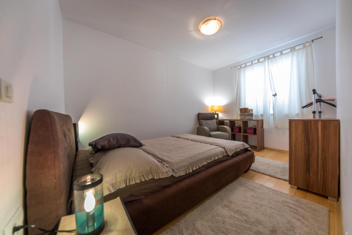 Image 6 of 2 Bathrooms, Free Parking Spot, Prt Sea View