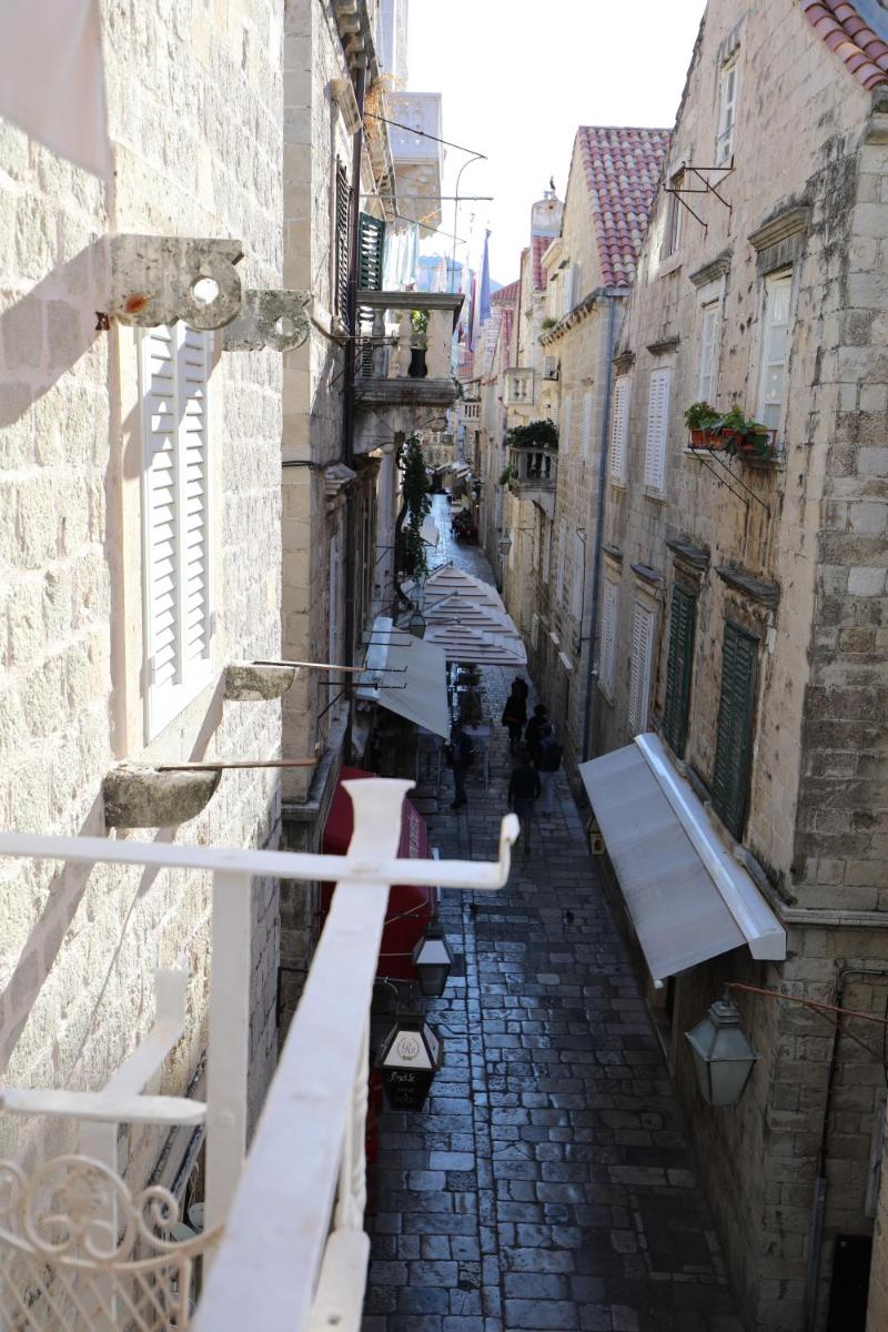 Image 5 of Antunini Studio Apartment