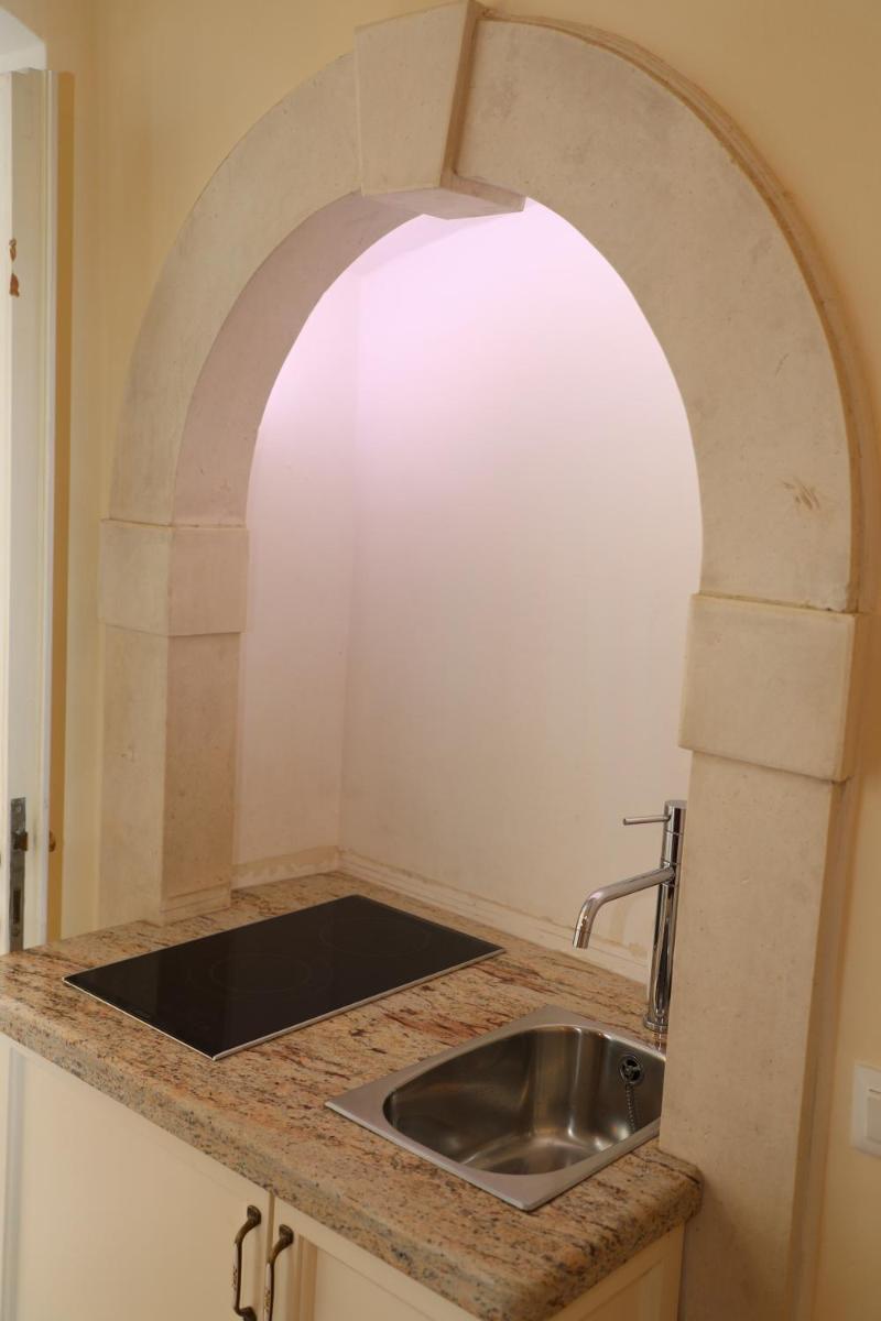 Image 2 of Antunini Studio Apartment