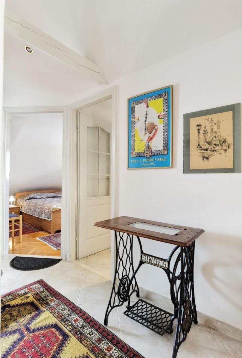 Image 3 of Apartment Anja