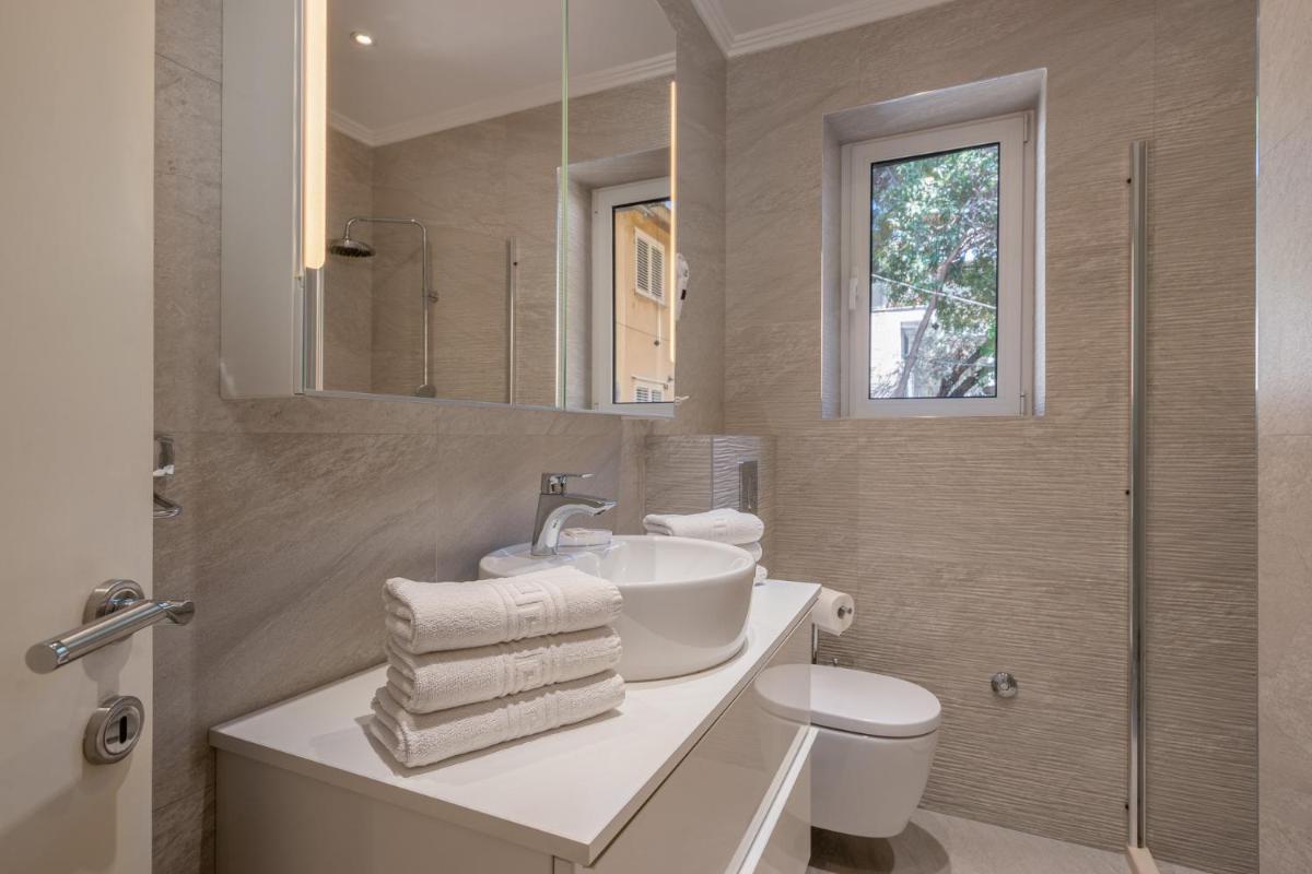 Image 2 of Apartment Banje Beach 3