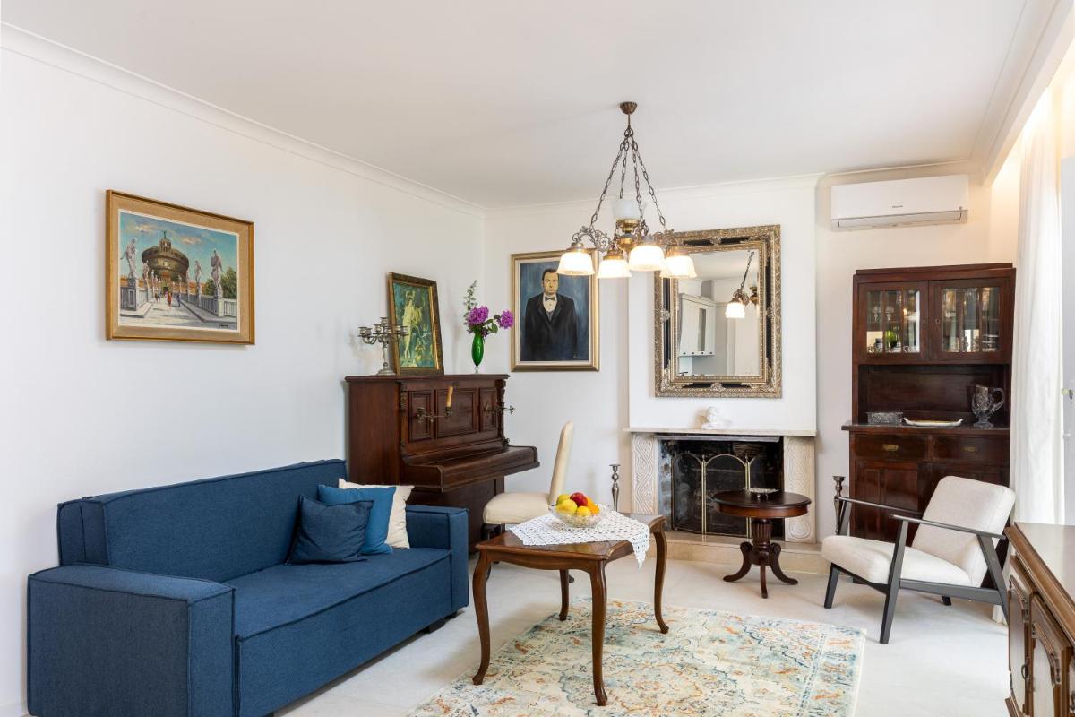 Image 2 of Apartment Cosma