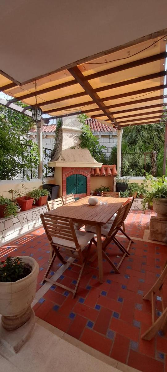 Image 4 of Apartment Dube