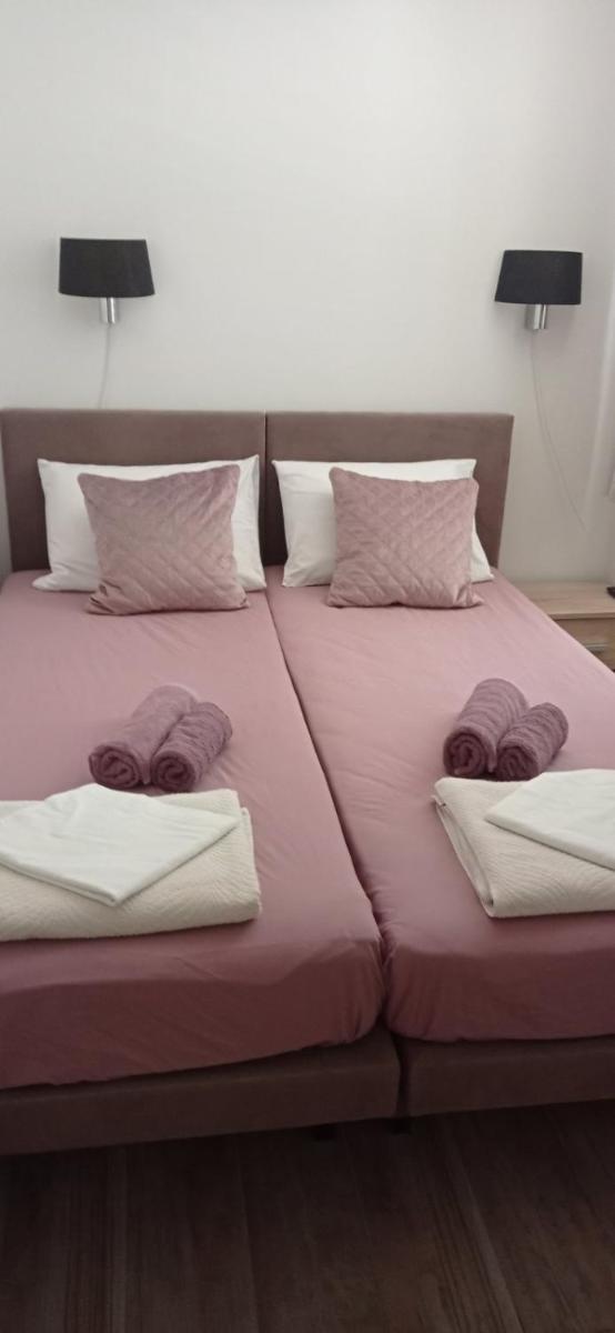 Image 3 of Apartment Dube