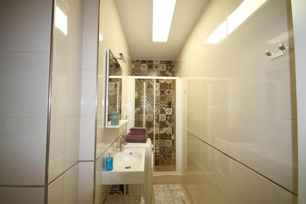 Image 1 of Apartment Dube