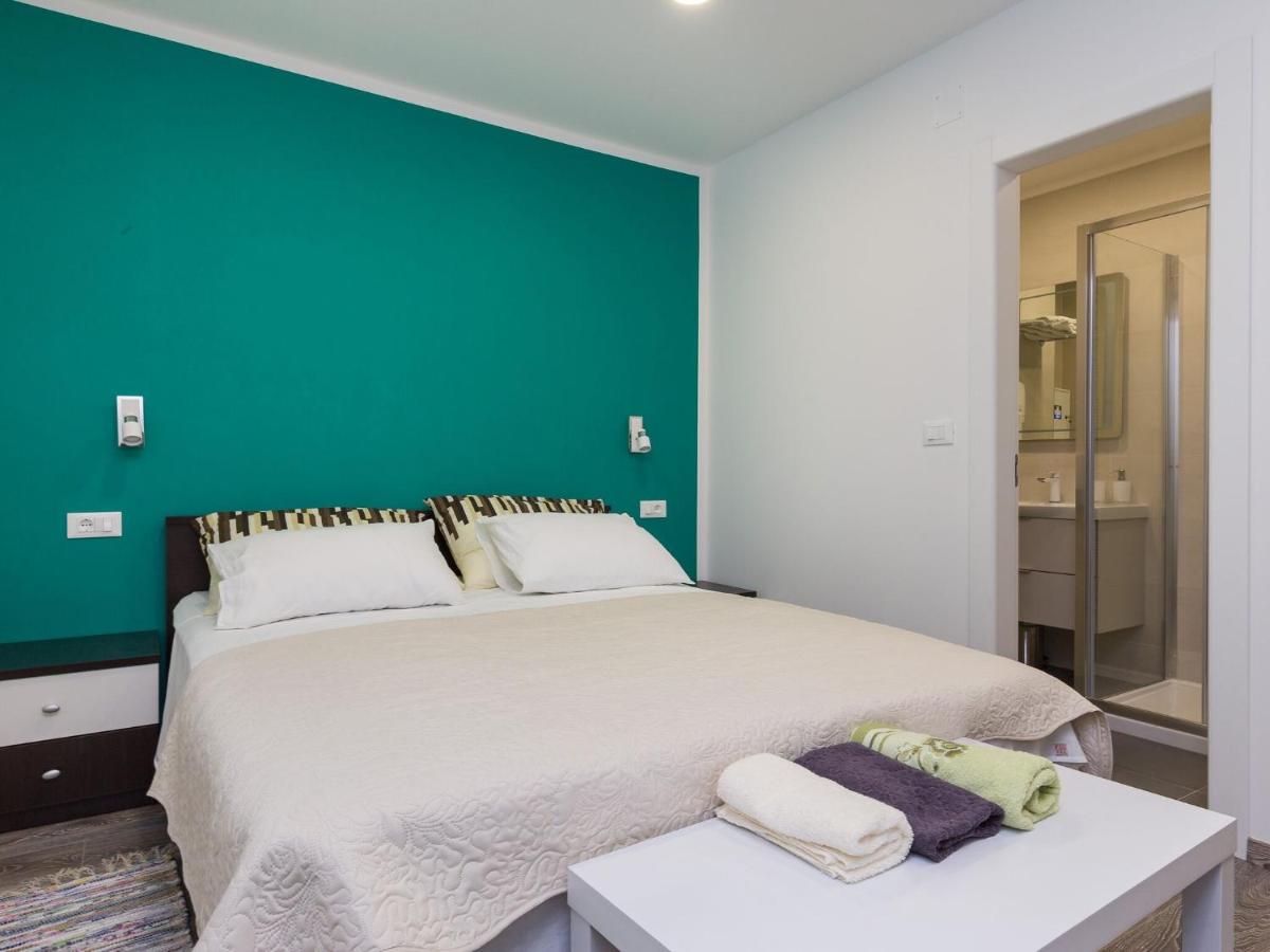 Image 1 of Apartment H&D – Two Bedroom Apartment with Balcony and Sea View