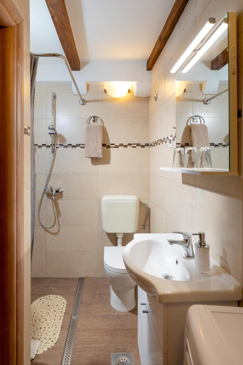 Image 3 of Apartment Martin