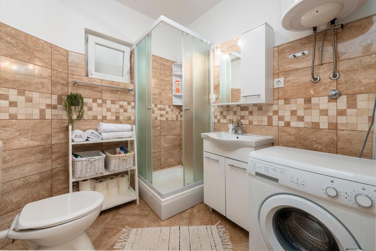 Image 2 of Apartment Moskar