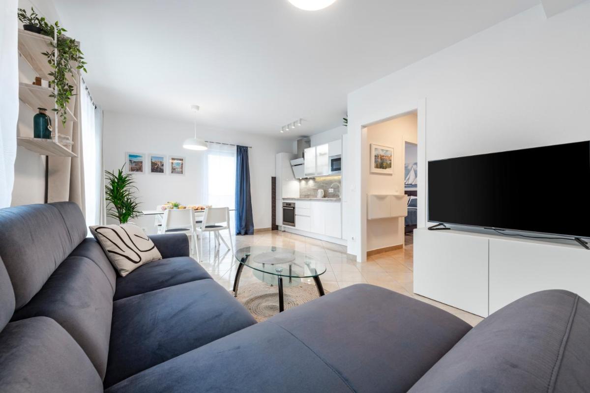 Image 4 of Apartment Moskar