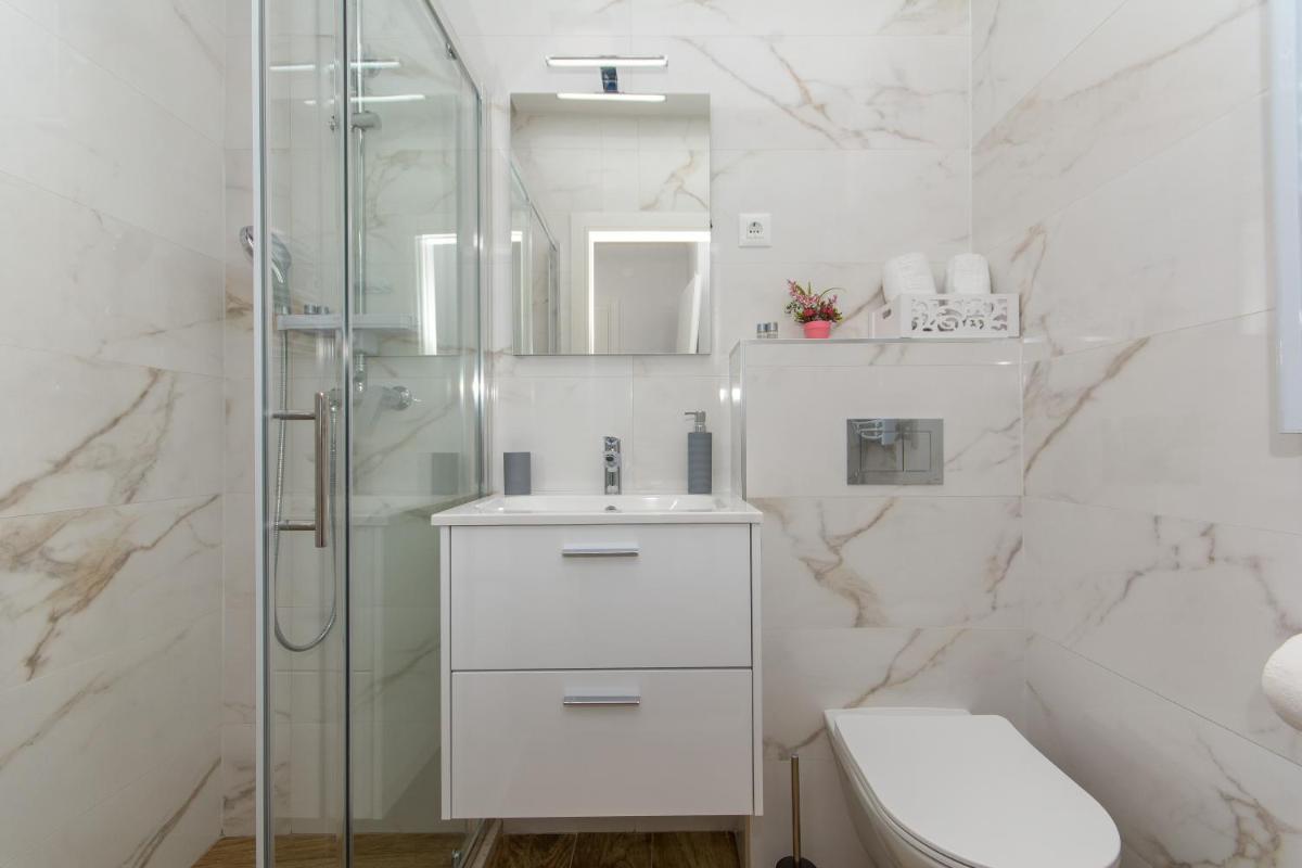 Image 1 of Apartment Rivendell