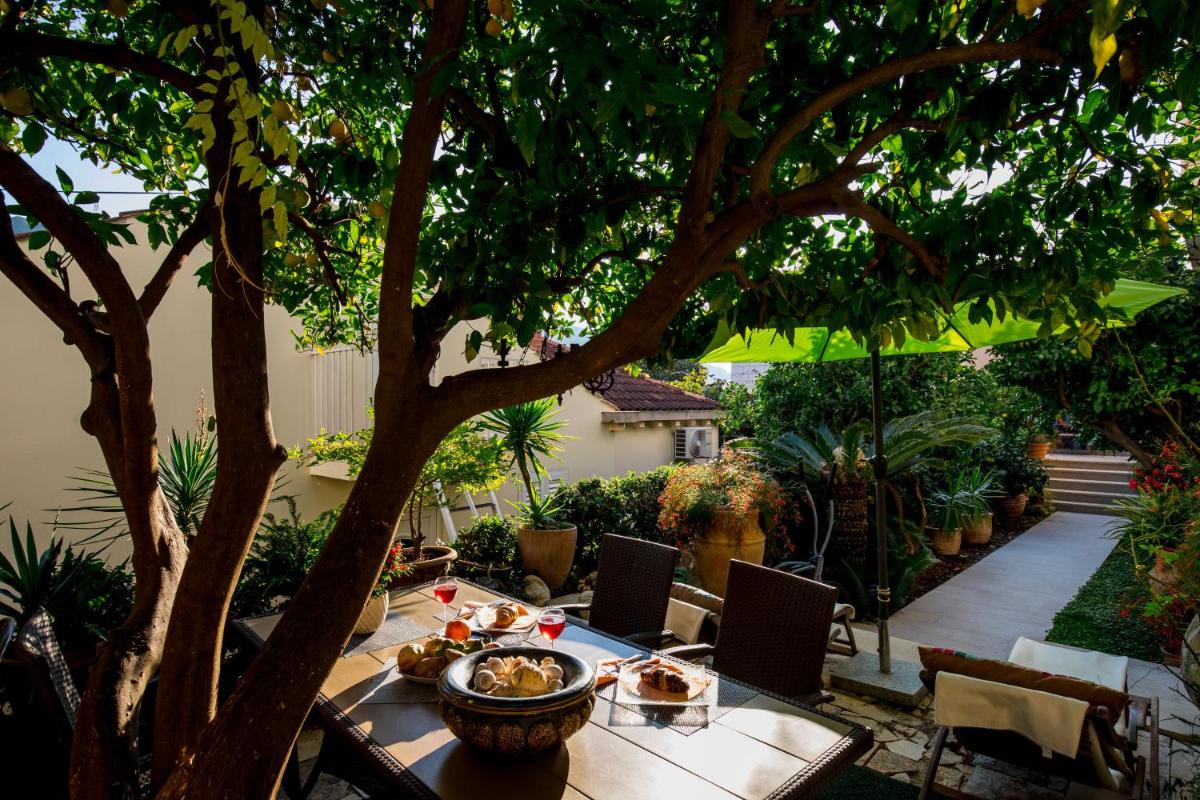 Image 4 of Apartment Romantika