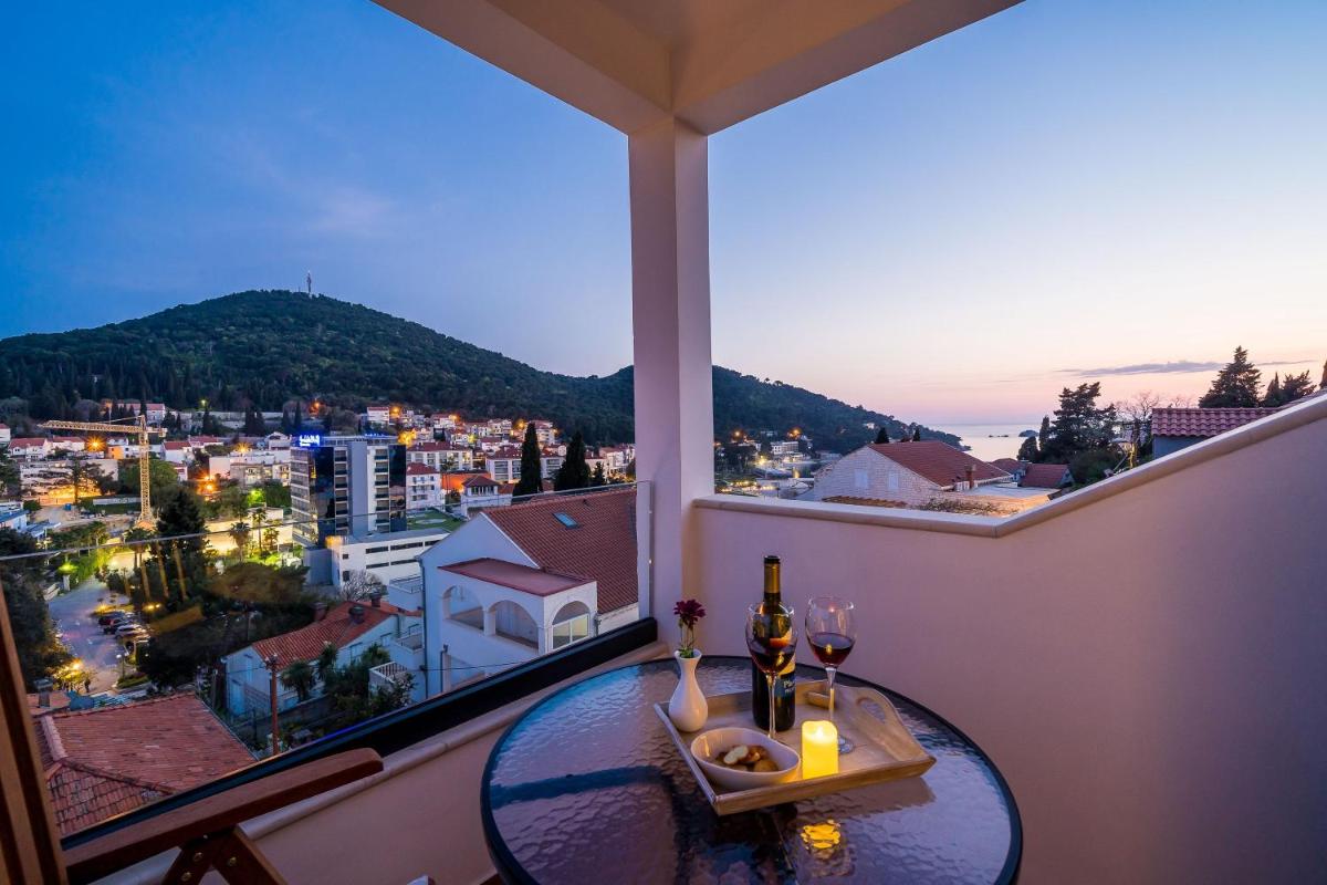 Image 5 of Apartments Swallow’s Nest