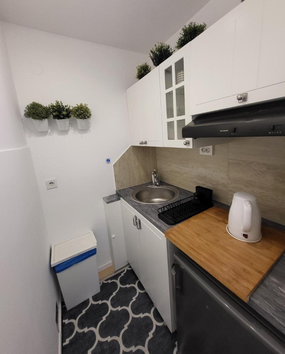 Image 5 of Blue Star Apartments