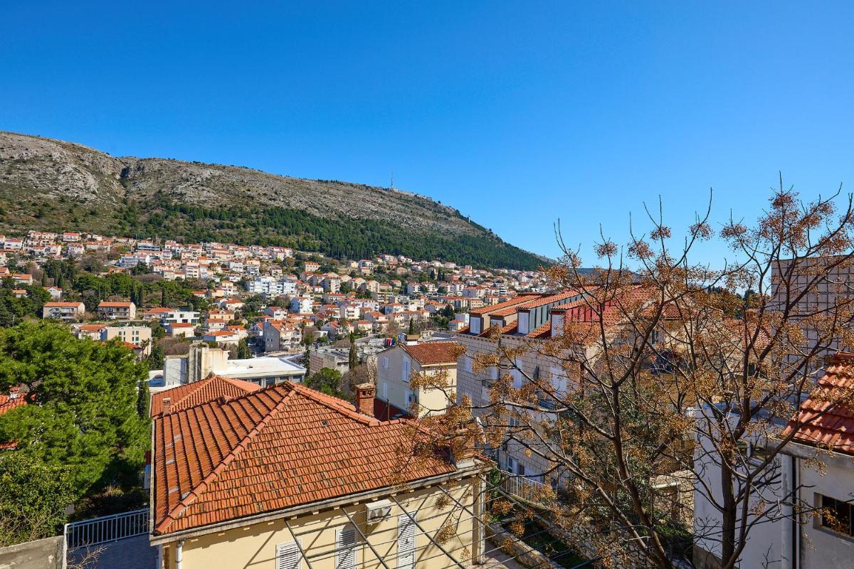 Image 5 of CityView Apartment