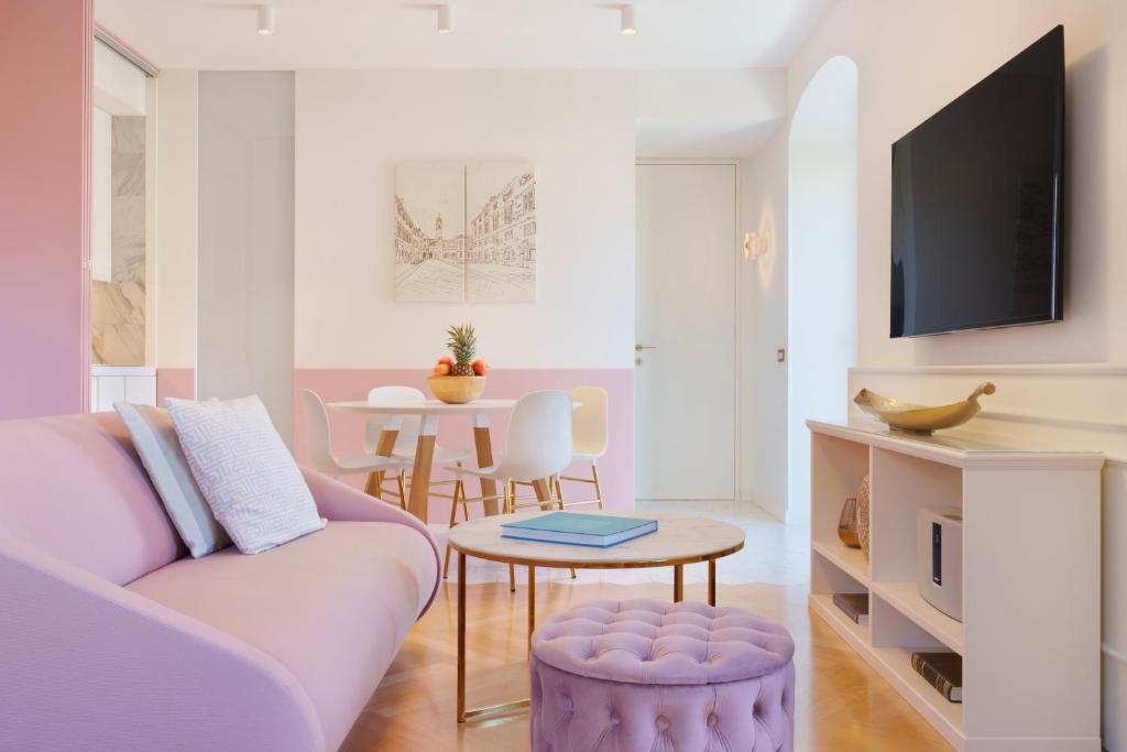 Image of Deluxe Studio Rennesance Corner