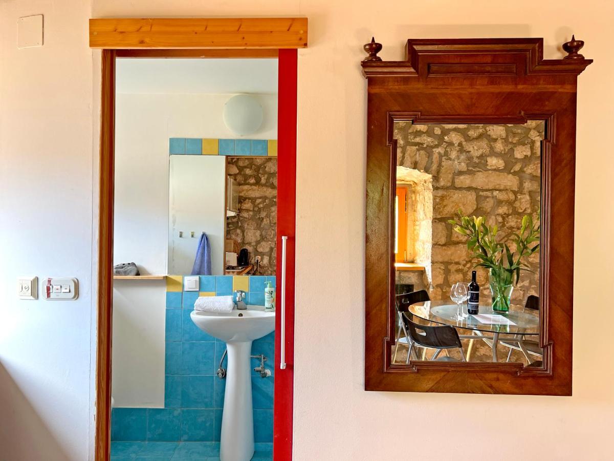 Image 2 of Design Studio – Old Town