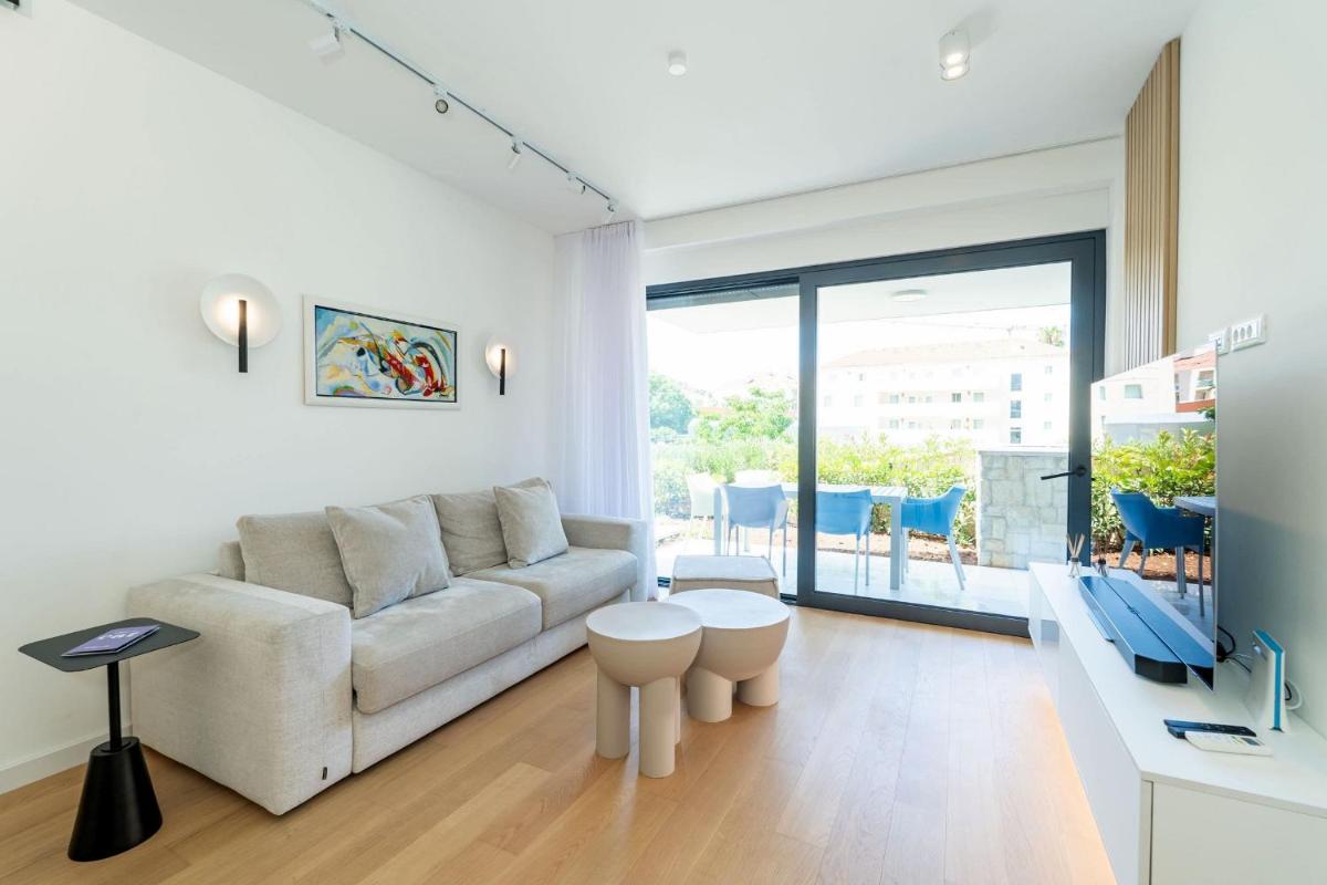 Image 4 of Designer Apartment Marija