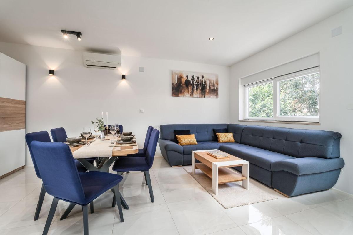 Image 4 of Dolores Apartment with Terrace & Jacuzzi