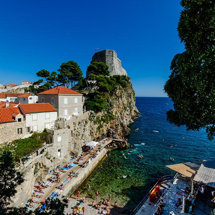 Image 4 of Double Room Lukre with city view